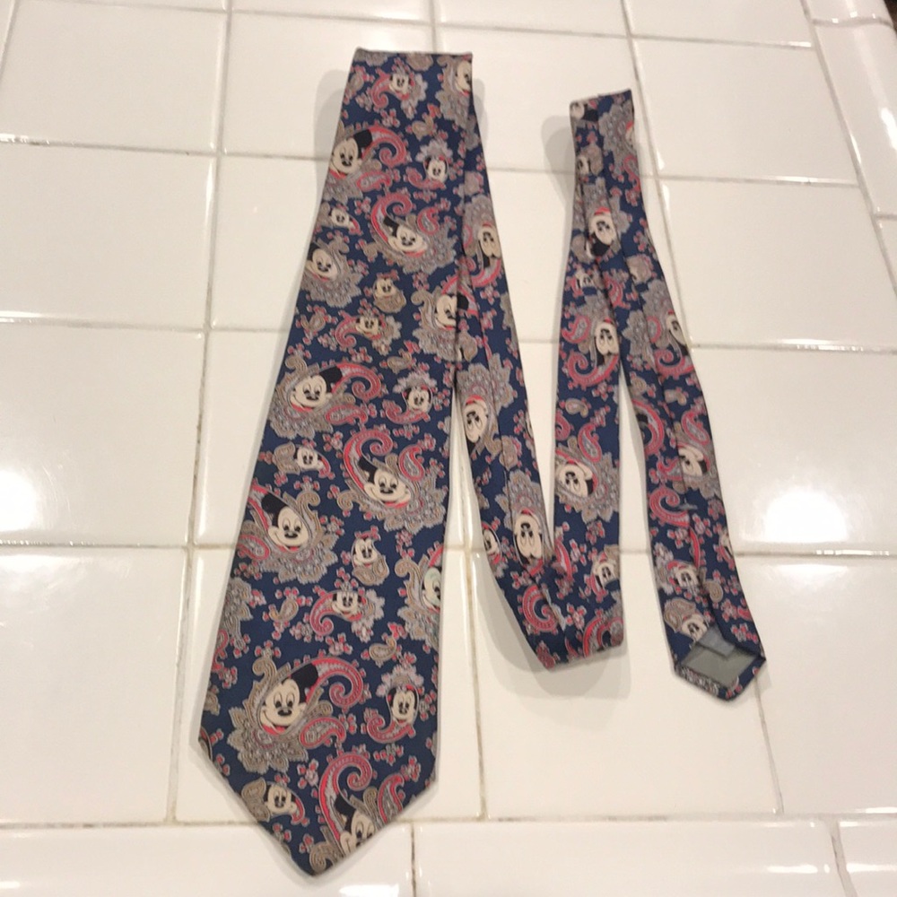Mickey Mouse Disney silk tie made in the USA